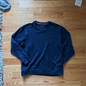 IZOD crewneck sweater